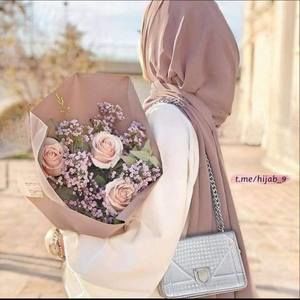 Meet your Posher, Celine